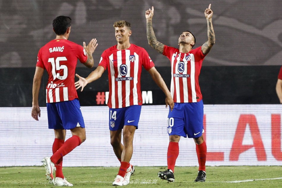 一支球队仍 一支球队仍