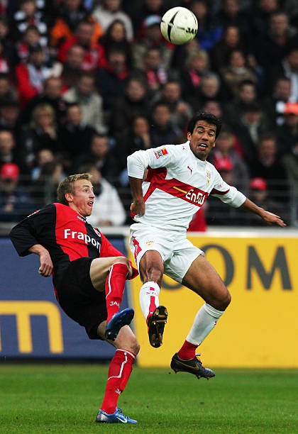 次以首发身 次以首发身