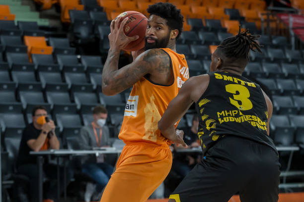 波尔津吉斯 波尔津吉斯